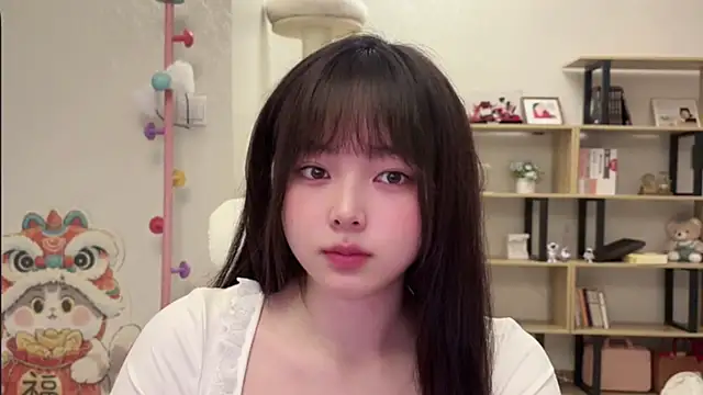 Chenjing0 online show from 11/10/25, 03:16