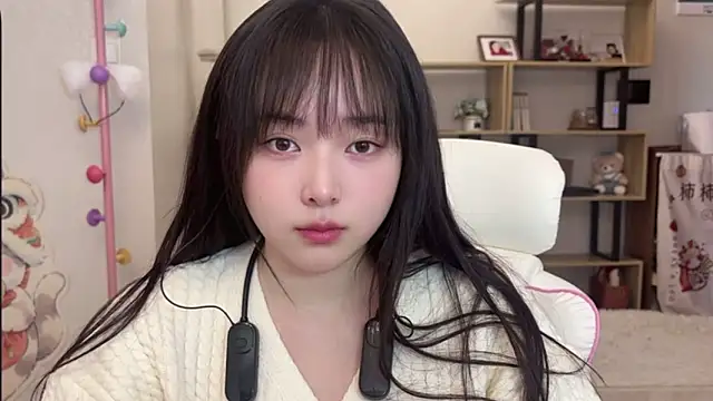 Snapshot of Chenjing0 chatting on 02/05/26, 05:34 Chenjing0 online show from 02/05/26, 05:34