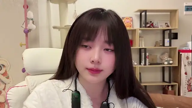 Snapshot of Chenjing0 chatting on 02/16/26, 01:18 Chenjing0 online show from 02/16/26, 01:18