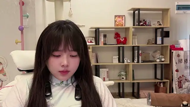 Snapshot of Chenjing0 chatting on 02/20/26, 04:31 Chenjing0 online show from 02/20/26, 04:31