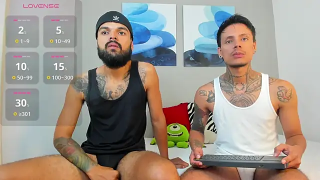 Snapshot of Emilio_Wolf chatting on 01/26/25, 02:30 Emilio Wolf online show from 01/26/25, 02:30