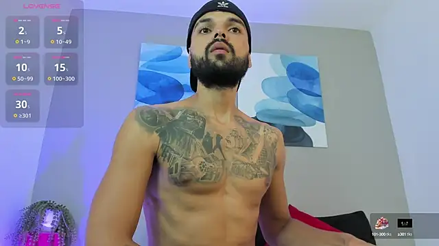 Snapshot of Emilio_Wolf chatting on 03/13/25, 09:05 Emilio Wolf online show from 03/13/25, 09:05