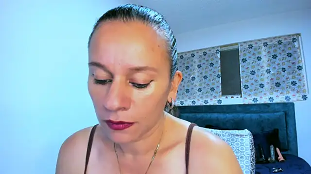 sofi saliva2511 online show from 10/27/25, 07:29