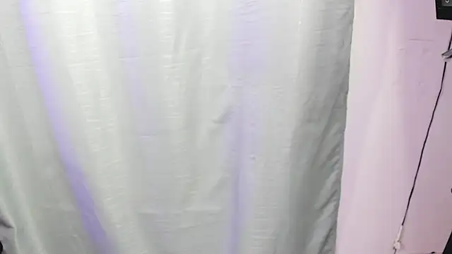 Snapshot of katy_handerson chatting on 02/07/25, 07:49 katy handerson online show from 02/07/25, 07:49