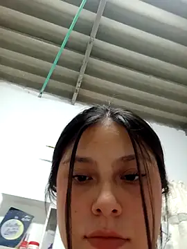 Snapshot of katy_handerson chatting on 02/19/25, 03:39 katy handerson online show from 02/19/25, 03:39