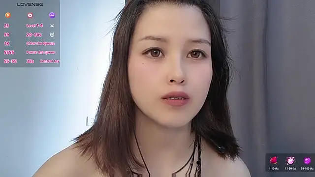 Snapshot of Lucky-xiuxiu chatting on 11/16/25, 03:56 Lucky-xiuxiu online show from 11/16/25, 03:56