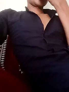 Snapshot of Abony_femboy chatting on 09/30/25, 06:18 Abony femboy online show from 09/30/25, 06:18