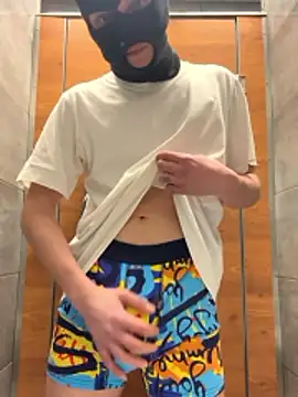 Snapshot of verici34 chatting on 02/14/26, 12:46 verici34 online show from 02/14/26, 12:46