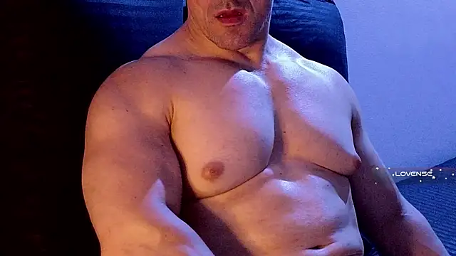 Snapshot of life_warrior chatting on 01/26/25, 01:52 life warrior online show from 01/26/25, 01:52