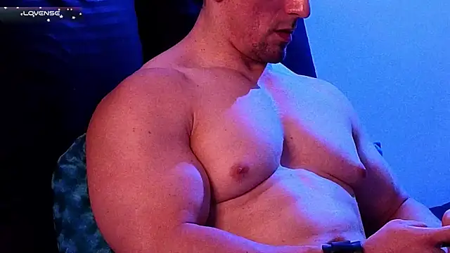 Snapshot of life_warrior chatting on 10/02/25, 01:23 life warrior online show from 10/02/25, 01:23