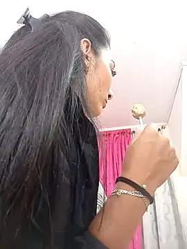 BELLA--26 online show from 02/02/25, 06:10