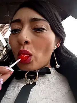 BELLA--26 online show from 02/04/25, 07:11