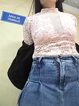 BELLA--26 online show from 03/10/25, 08:45