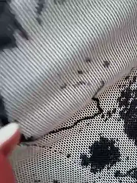 BELLA--26 online show from 10/14/25, 01:45