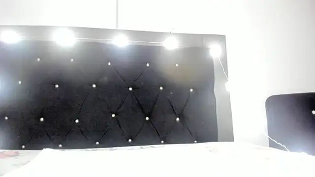 violetadumsper online show from 03/25/26, 03:45