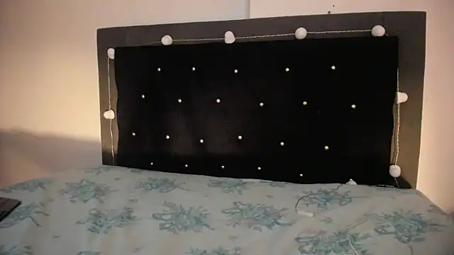 violetadumsper online show from 04/01/26, 03:40