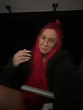 Mia-Fuchs online show from 10/03/25, 05:54