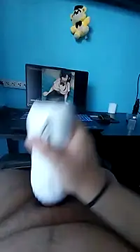 Snapshot of Elrep_tile chatting on 01/14/25, 09:09 Elrep tile online show from 01/14/25, 09:09