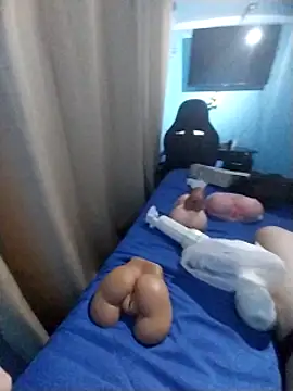 Snapshot of Elrep_tile chatting on 01/25/25, 04:45 Elrep tile online show from 01/25/25, 04:45