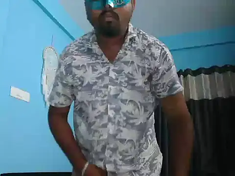 Desi Heat online show from 05/14/26, 06:04