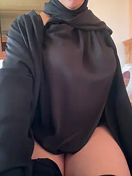 Sindrila  online show from 02/26/25, 06:32