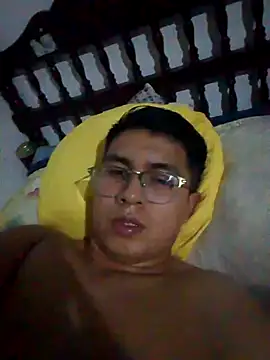 Snapshot of RODRI_POLLADURA chatting on 10/24/25, 01:57 RODRI POLLADURA online show from 10/24/25, 01:57