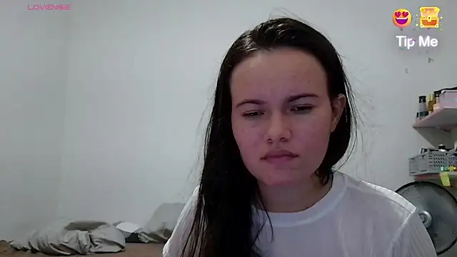 camillebr online show from 01/29/25, 11:56