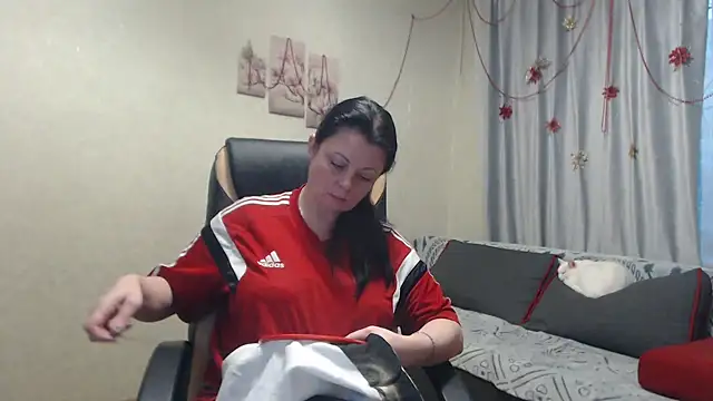 Snapshot of natnett chatting on 03/16/25, 03:28 natnett online show from 03/16/25, 03:28