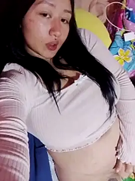 Snapshot of boobsTaylor chatting on 02/13/26, 08:32 boobsTaylor online show from 02/13/26, 08:32
