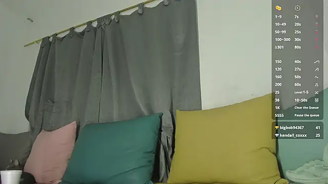 Snapshot of maison_sofia1 chatting on 01/13/25, 05:23 maison sofia1 online show from 01/13/25, 05:23