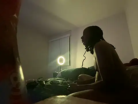 Yoshibaby2670 online show from 07/14/26, 09:47