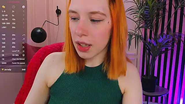 Mikka Blush online show from 03/10/25, 12:40