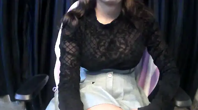 Snapshot of hot-niti chatting on 02/13/25, 06:27 hot-niti online show from 02/13/25, 06:27