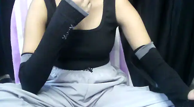 Snapshot of hot-niti chatting on 02/21/25, 07:32 hot-niti online show from 02/21/25, 07:32