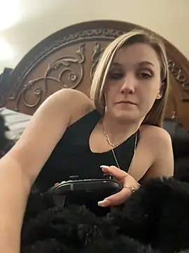 Kitty DaCocks online show from 04/26/26, 07:33