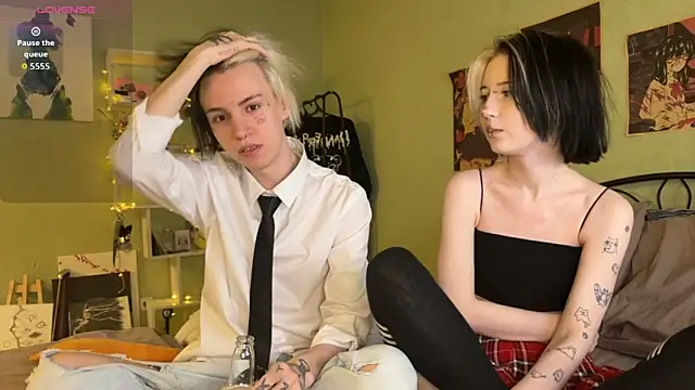 VeryRare TwinS online show from 10/21/25, 11:38