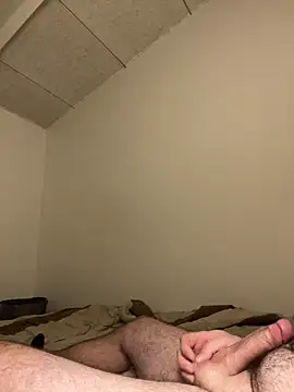 Snapshot of coreyl9718 chatting on 01/10/25, 02:04 coreyl9718 online show from 01/10/25, 02:04