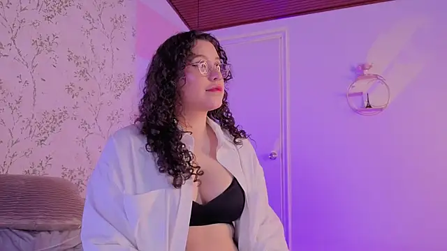 Charlotte  Miller online show from 04/01/26, 01:41