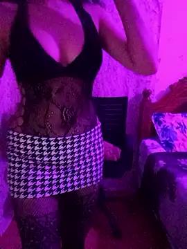 Snapshot of Angelnirvanaa chatting on 04/28/26, 02:22 Angelnirvanaa online show from 04/28/26, 02:22