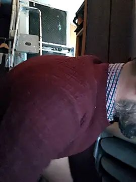 Snapshot of Patrickhound chatting on 02/06/26, 03:37 Patrickhound online show from 02/06/26, 03:37