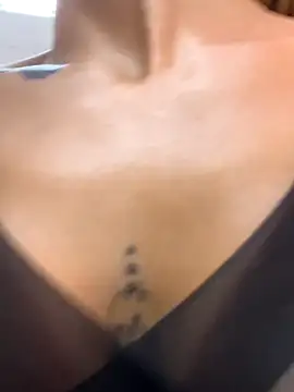 Samantha bigboobs online show from 09/12/25, 03:23