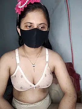 Snapshot of Hot_Nila chatting on 03/15/25, 02:24 Hot Nila online show from 03/15/25, 02:24