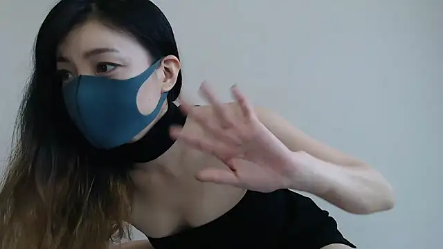 Snapshot of Mary-JP chatting on 03/16/25, 02:43 Mary-JP online show from 03/16/25, 02:43