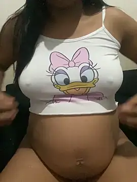 Mariaapimentinha online show from 10/16/25, 08:15