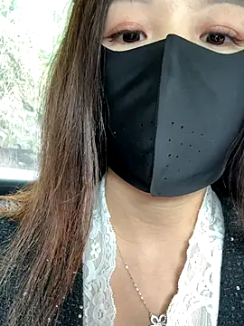 SSSniang- online show from 11/07/25, 04:34