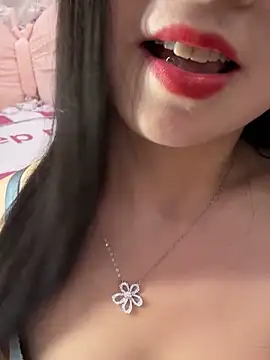 SSSniang- online show from 11/11/25, 12:38