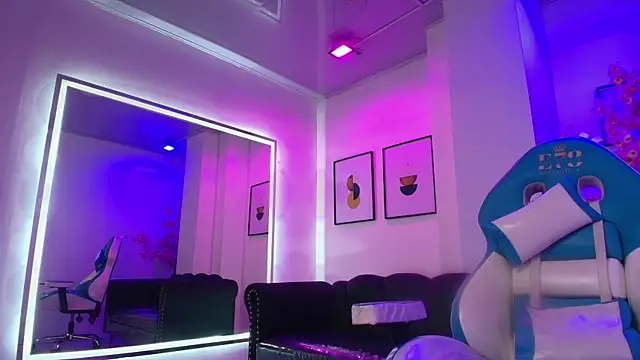 Arianna sweeet online show from 04/22/26, 03:53