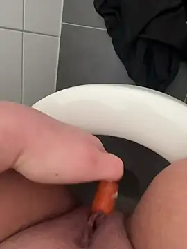 bigfatpussy28 online show from 03/30/26, 07:53