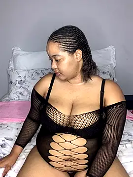 sexytinashe21 online show from 12/01/25, 07:41