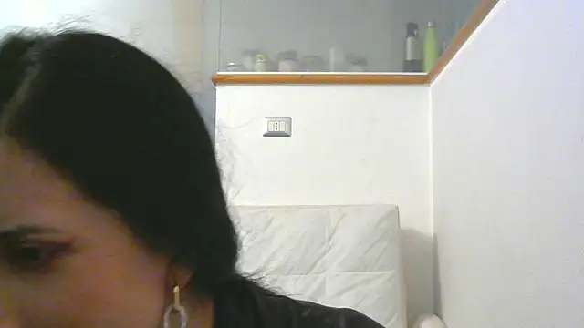Snapshot of amabel_zambrano chatting on 01/27/25, 08:40 amabel zambrano online show from 01/27/25, 08:40